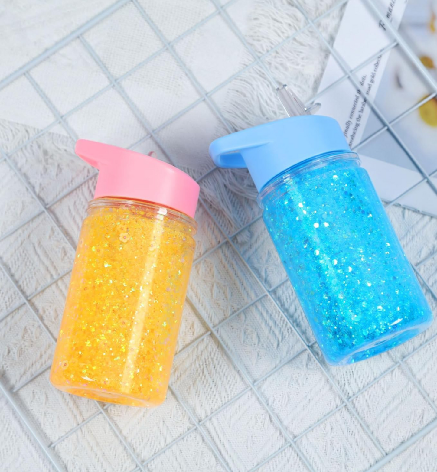 Kid snow globe flip straw tumbler